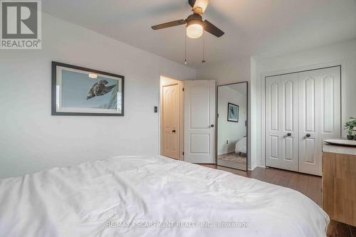 4310 Concord Avenue, Lincoln, ON - Indoor Photo Showing Bedroom