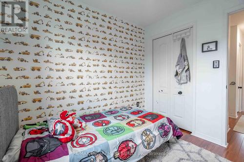 4310 Concord Avenue, Lincoln, ON - Indoor Photo Showing Bedroom