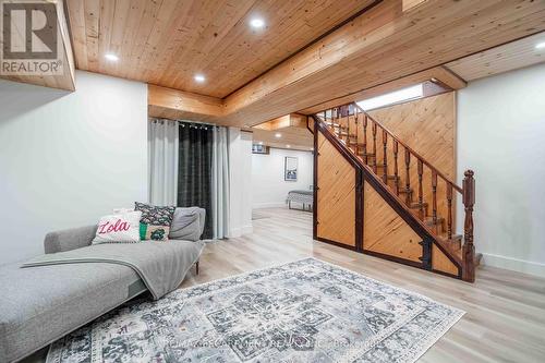 4310 Concord Avenue, Lincoln, ON - Indoor Photo Showing Other Room