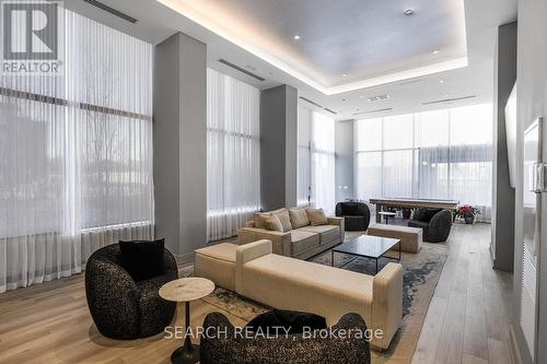 615 - 1063 Douglas Mccurdy Common, Mississauga, ON - Indoor Photo Showing Living Room