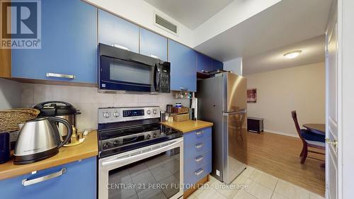707 - 51 Harrison Garden Boulevard, Toronto, ON - Indoor Photo Showing Kitchen