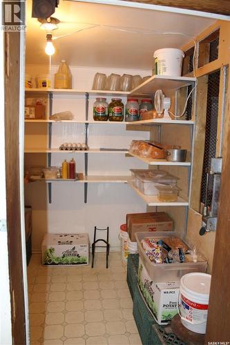 343 Redcoat Drive, Eastend, SK 