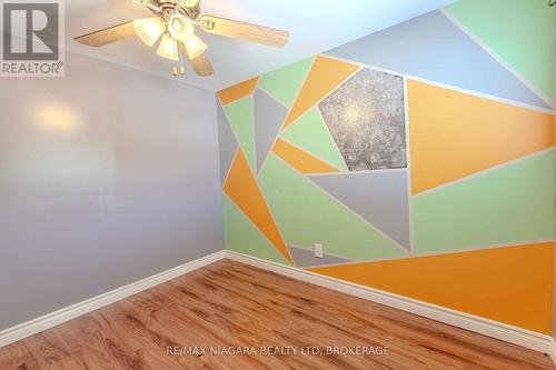 8 Garner Avenue, Welland (Welland Downtown), ON - Indoor Photo Showing Other Room