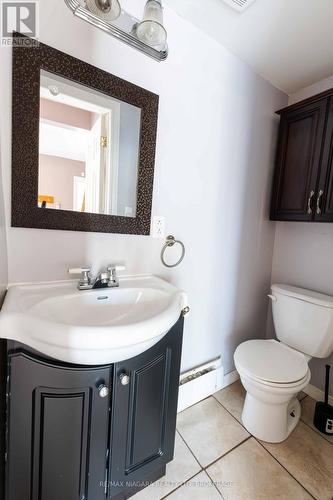 Main floor Bathroom - 8 Garner Avenue, Welland (Welland Downtown), ON - Indoor Photo Showing Bathroom