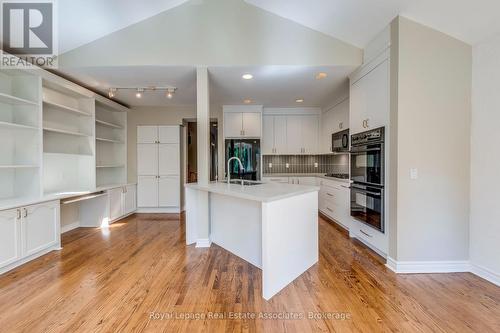 123 Melrose Avenue, Toronto, ON - Indoor Photo Showing Kitchen With Upgraded Kitchen
