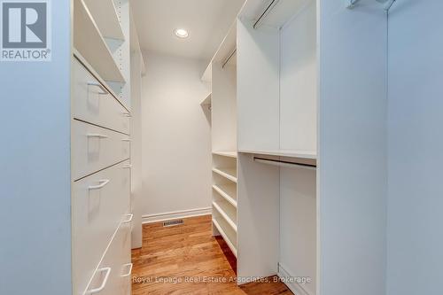 123 Melrose Avenue, Toronto, ON - Indoor