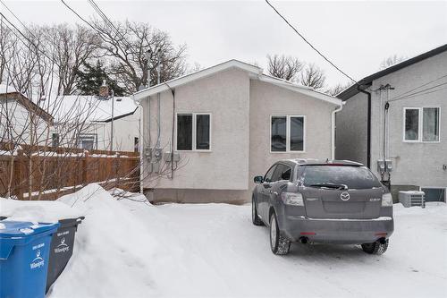 141 Pilgrim Avenue, Winnipeg, MB - Outdoor