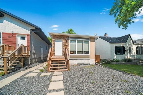 141 Pilgrim Avenue, Winnipeg, MB - Outdoor