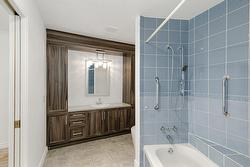 Salle de bains attenante à la CCP - 