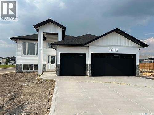 602 Weir CRESCENT  Warman, SK S0K 4S4
