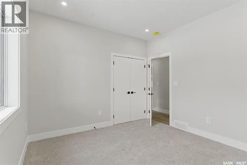 602 Weir Crescent, Warman, SK - Indoor Photo Showing Other Room