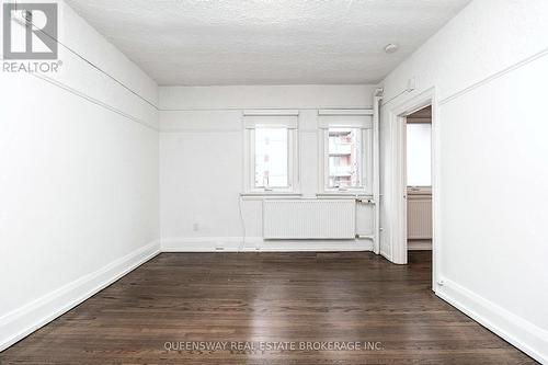 Living View 2 - 25 - 100 Vaughan Road, Toronto, ON - Indoor Photo Showing Other Room