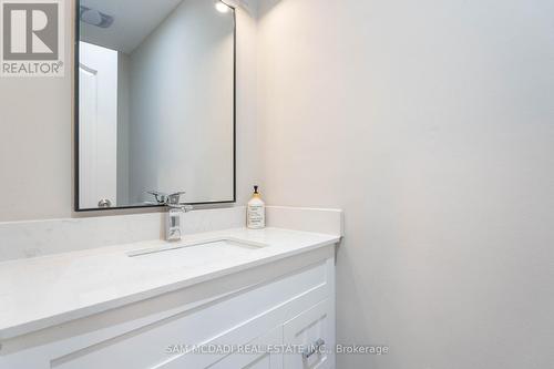 2188 Highriver Court, Mississauga, ON - Indoor Photo Showing Bathroom