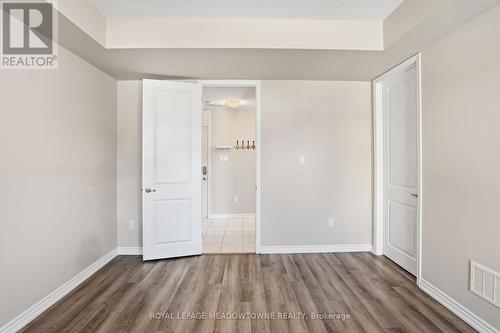 26 - 975 Whitlock Avenue, Milton, ON - Indoor Photo Showing Other Room