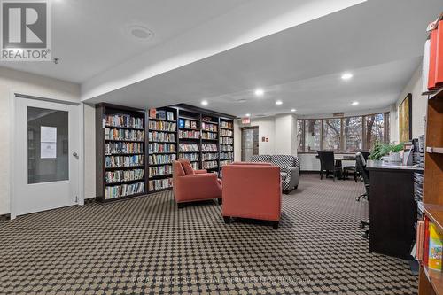 Library - 502 - 1271 Walden Circle, Mississauga, ON - Indoor Photo Showing Other Room