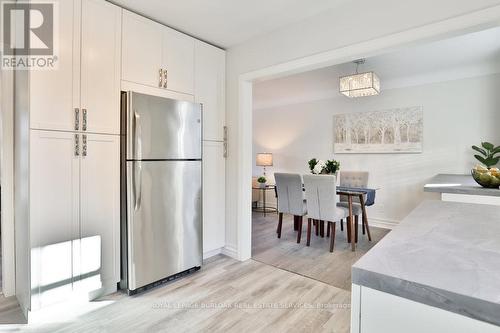 260 Foxbar Road, Burlington, ON - Indoor