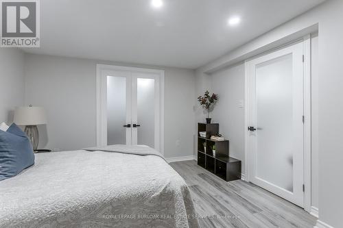 260 Foxbar Road, Burlington, ON - Indoor Photo Showing Bedroom