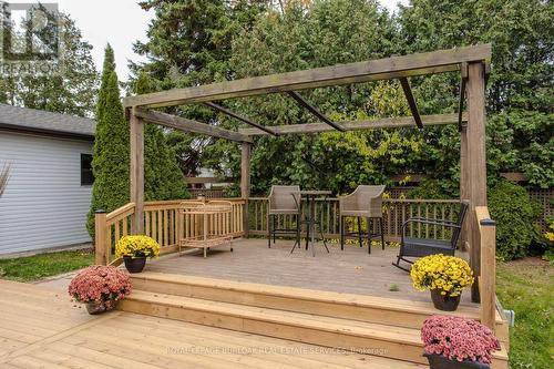 260 Foxbar Road, Burlington, ON - Outdoor With Deck Patio Veranda With Exterior