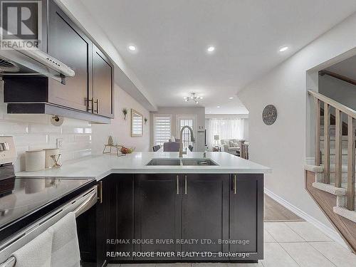 171 Lemieux Court, Milton, ON - Indoor Photo Showing Kitchen With Double Sink