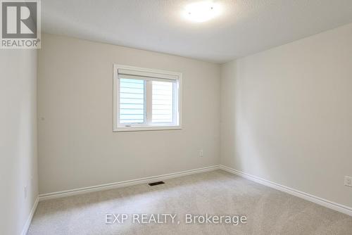 185 Beechwood Forest Lane, Gravenhurst, ON - Indoor Photo Showing Other Room