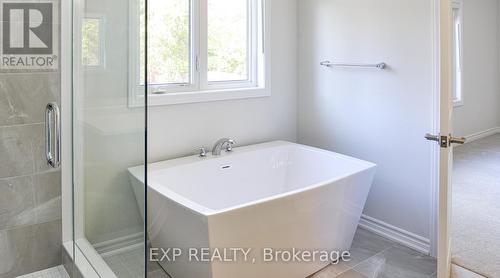 185 Beechwood Forest Lane, Gravenhurst, ON - Indoor Photo Showing Bathroom