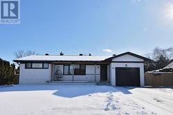 LOWER - 664 HIAWATHA BOULEVARD  Hamilton, ON L9G 3A5