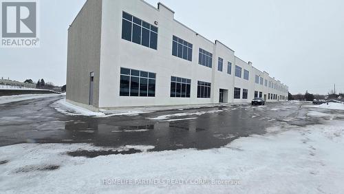 3 - 125 Engelhard Drive, Aurora, ON 
