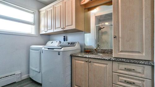 Cuisine - 850 118E Rue, Saint-Georges, QC - Indoor Photo Showing Laundry Room