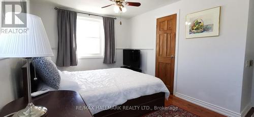 #2 - 19 Shoreline Place, Georgina, ON - Indoor Photo Showing Bedroom