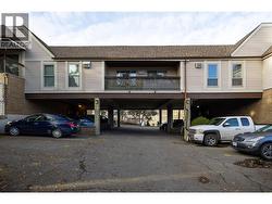 breezeway, your unit is in the right portion. - 