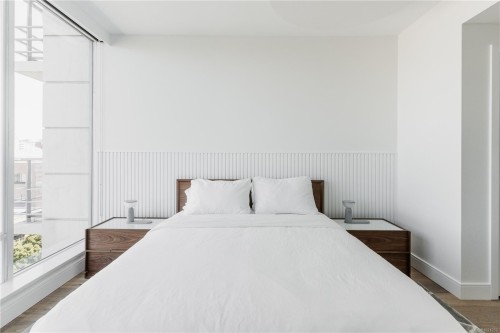 1105-707 Courtney St, Victoria, BC - Indoor Photo Showing Bedroom