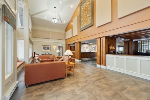 202-5670 Edgewater Lane, Nanaimo, BC - Indoor