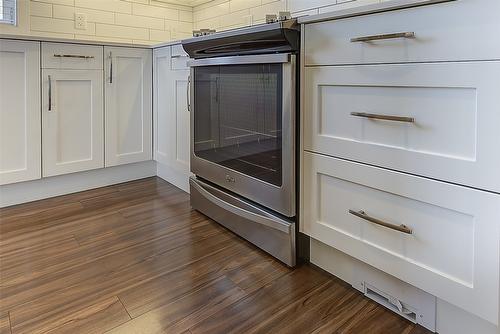 56-680 Old Meadows Road, Kelowna, BC - Indoor