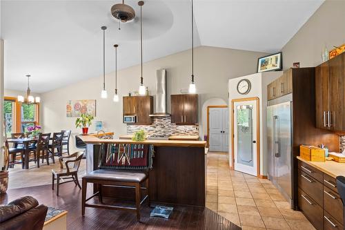 337 Sunshine Valley Road, Clearwater, BC - Indoor Photo Showing Kitchen With Upgraded Kitchen
