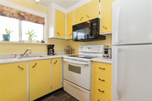 141-3745 Lakeshore Road, Kelowna, BC 