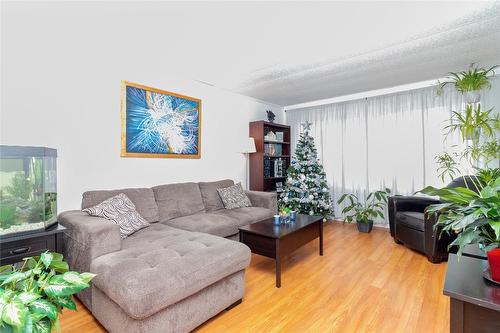 141-3745 Lakeshore Road, Kelowna, BC 