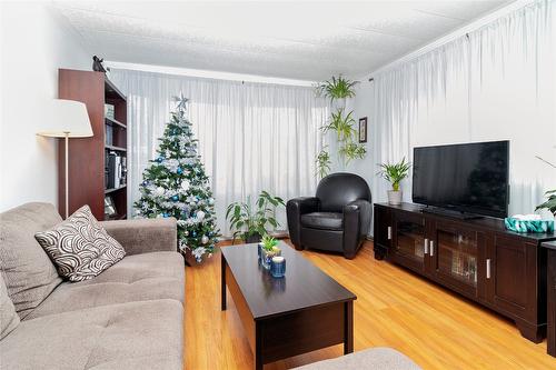 141-3745 Lakeshore Road, Kelowna, BC 