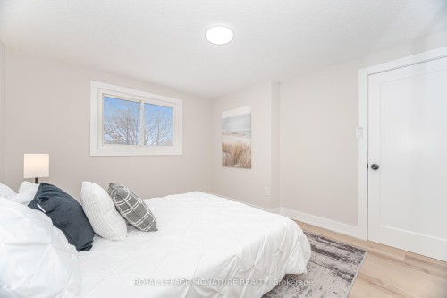 26 Graywood Road, Hamilton, ON 