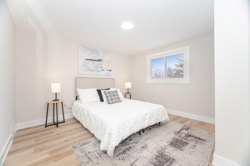 26 Graywood Road, Hamilton, ON 