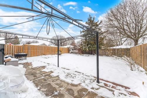 26 Graywood Road, Hamilton, ON 