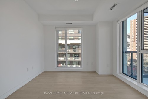 609-130 River Street, Toronto, ON - Indoor Photo Showing Other Room