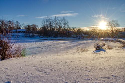Bord de l'eau - 60 Rue Lambton, Ormstown, QC - Outdoor With View
