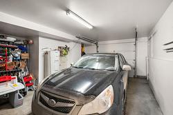 Garage - 