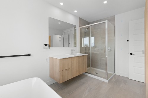 Bathroom - 1539 Rue Hector-Fabre, Lévis (Desjardins), QC - Indoor Photo Showing Bathroom