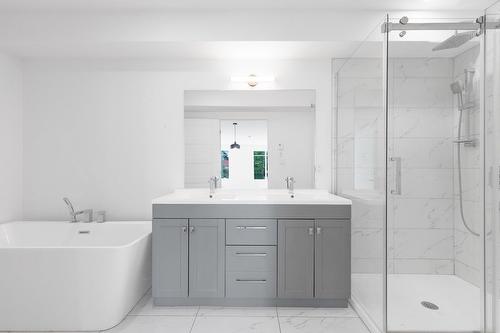 Salle de bains - 310-120 Boul. St-Elzear O., Laval (Vimont), QC - Indoor Photo Showing Bathroom