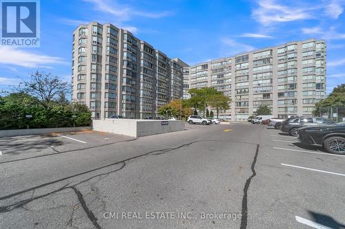 805 - 309 MAJOR MACKENZIE DRIVE E  Richmond Hill, ON L4C 9V5