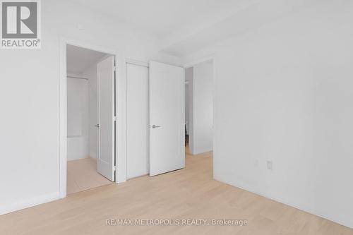 1711 - 27 Korda Gate, Vaughan, ON - Indoor Photo Showing Other Room