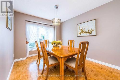 136 Chipmunk Crescent, Brampton, ON - Indoor Photo Showing Dining Room