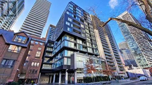 607 - 17 Dundonald Street, Toronto, ON - Outdoor With Facade