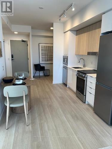 1704 - 5105 Hurontario Street N, Mississauga, ON - Indoor